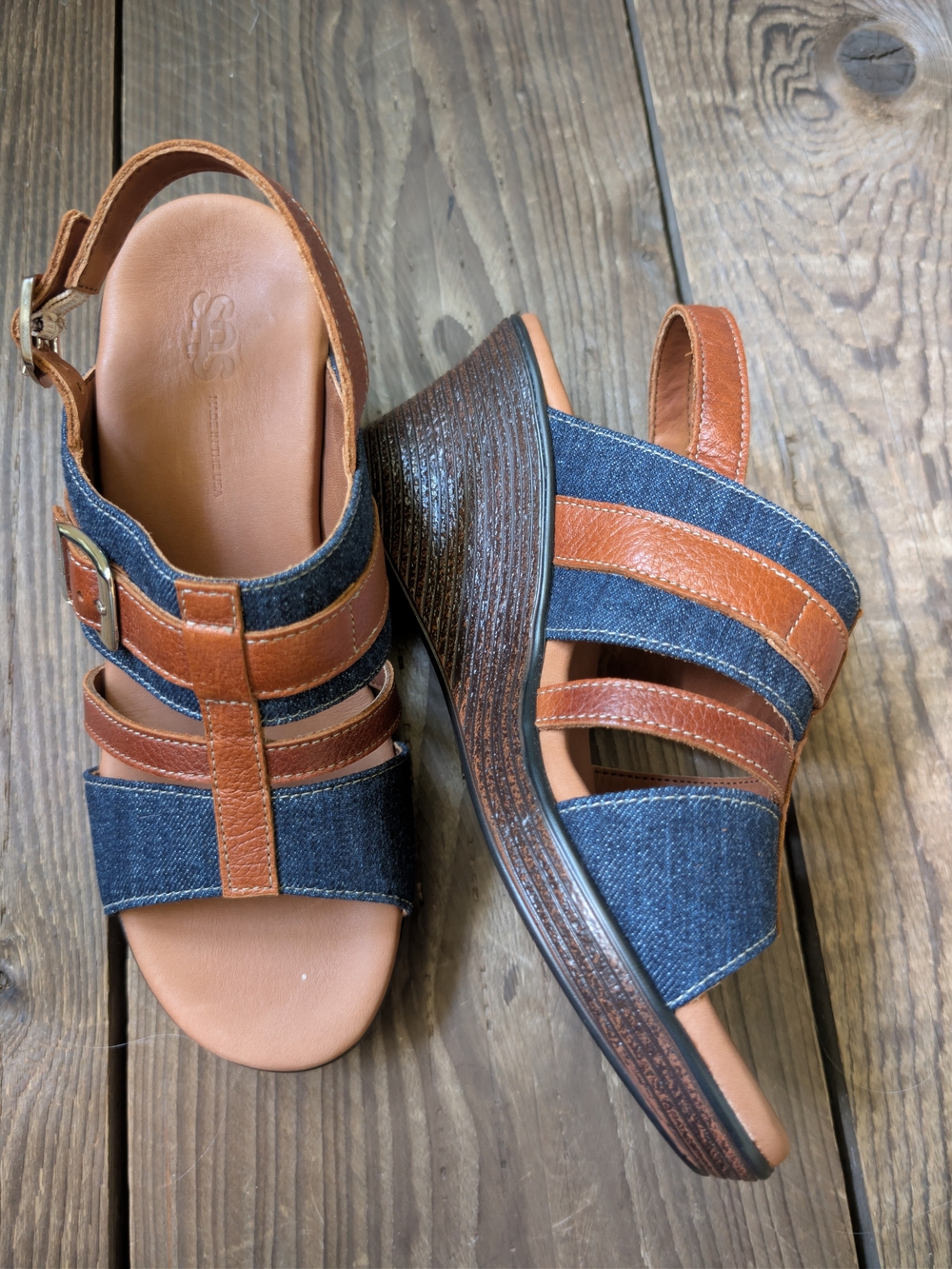 NWOT SAS Denim and Tan Leather Strappy Wedge Sandals 7.5